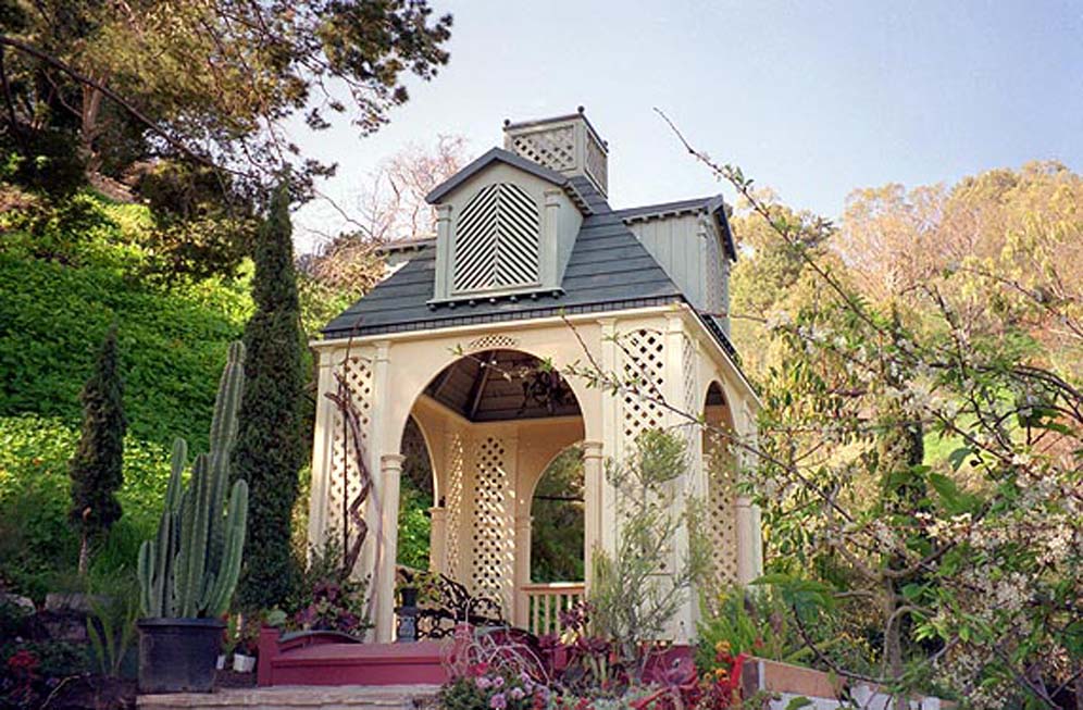 House Style Gazebo